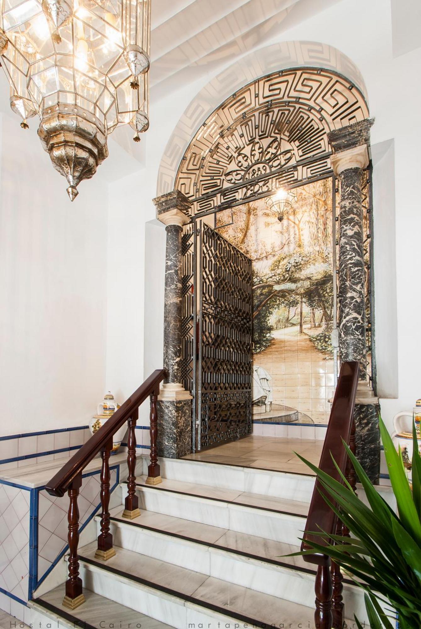 Hostal El Cairo Sevilla Buitenkant foto